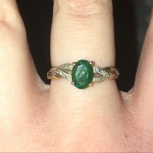 Women’s 10k Yellow Gold ring